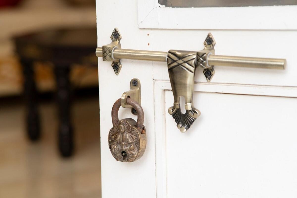 Santosh Villa - The House Of Antiques And Art Udaipur Exterior photo